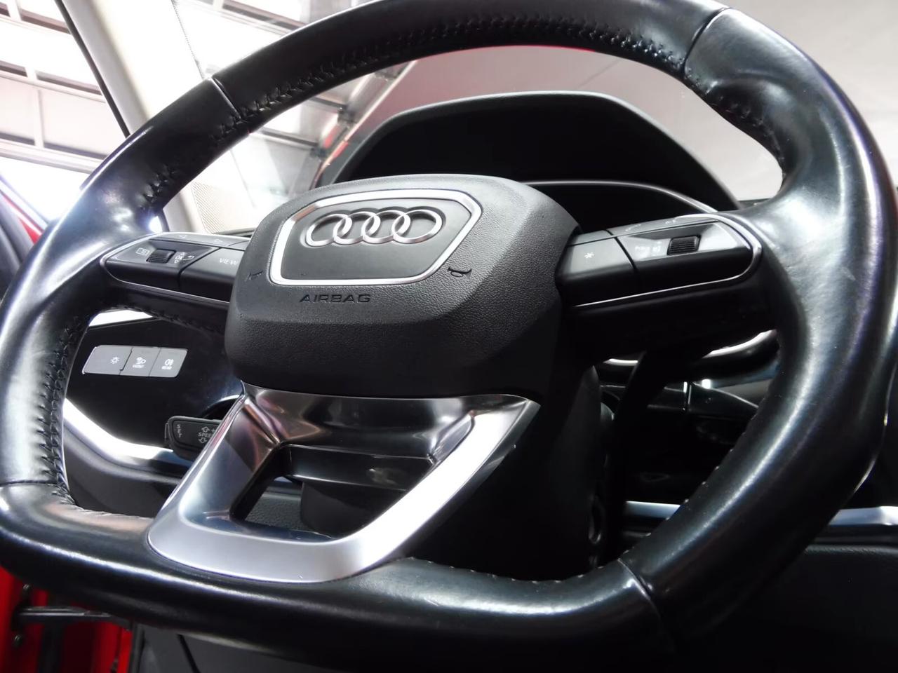 Audi Q3 35 TDI S tronic line SLINE 150CV