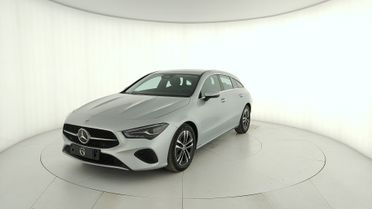 Mercedes-Benz CLA Shooting Brake 180 d Advanced auto