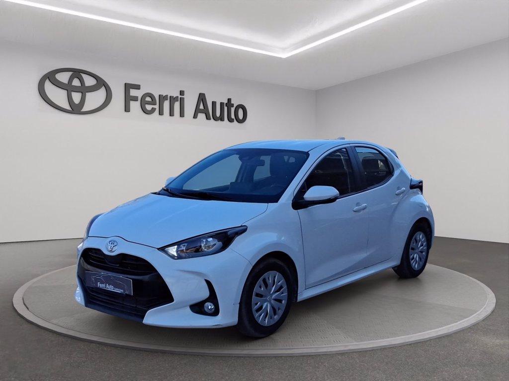 TOYOTA Yaris 1.0 active del 2023