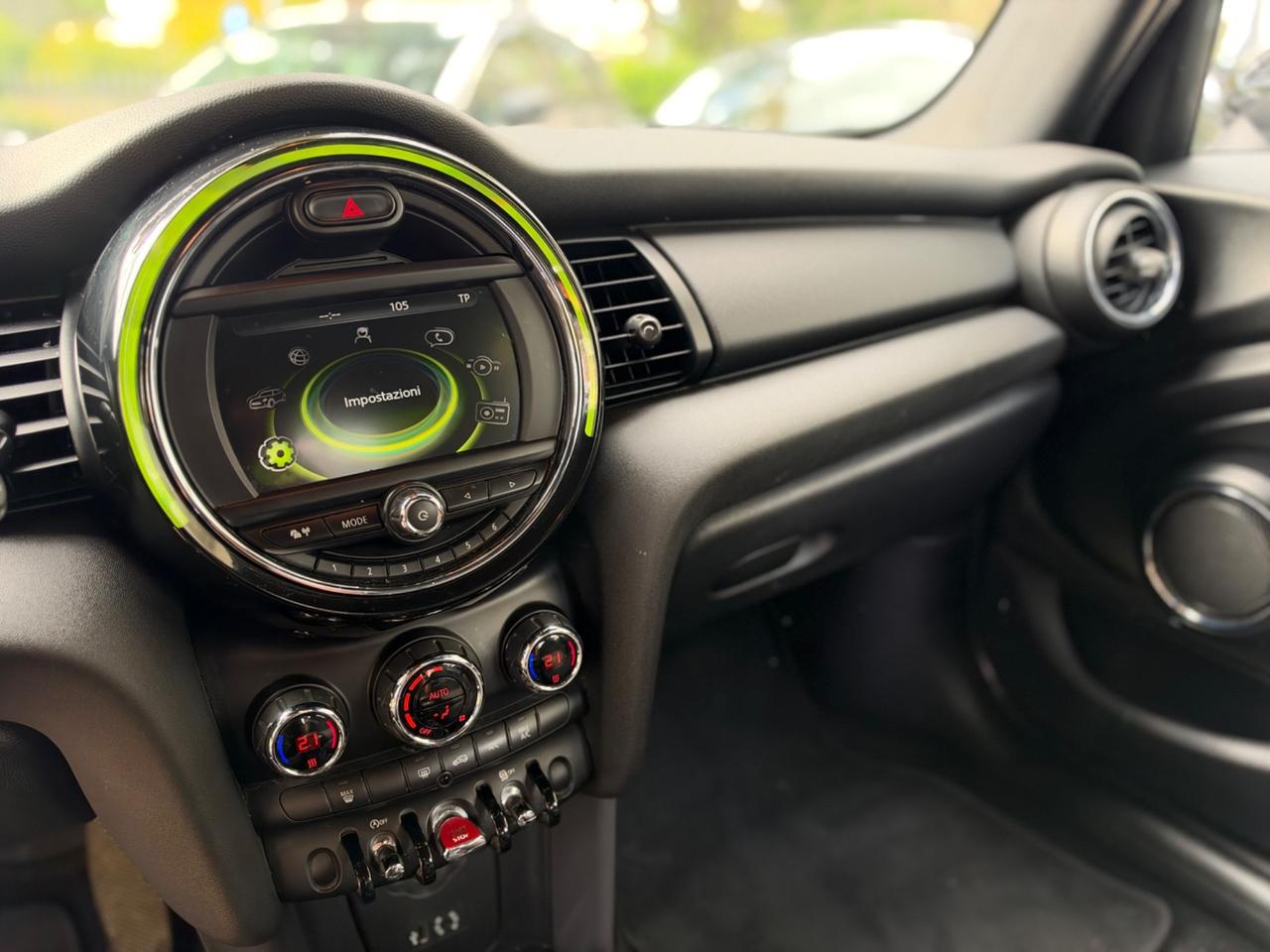 Mini 1.5 One D Hype 5 porte Neopatentati