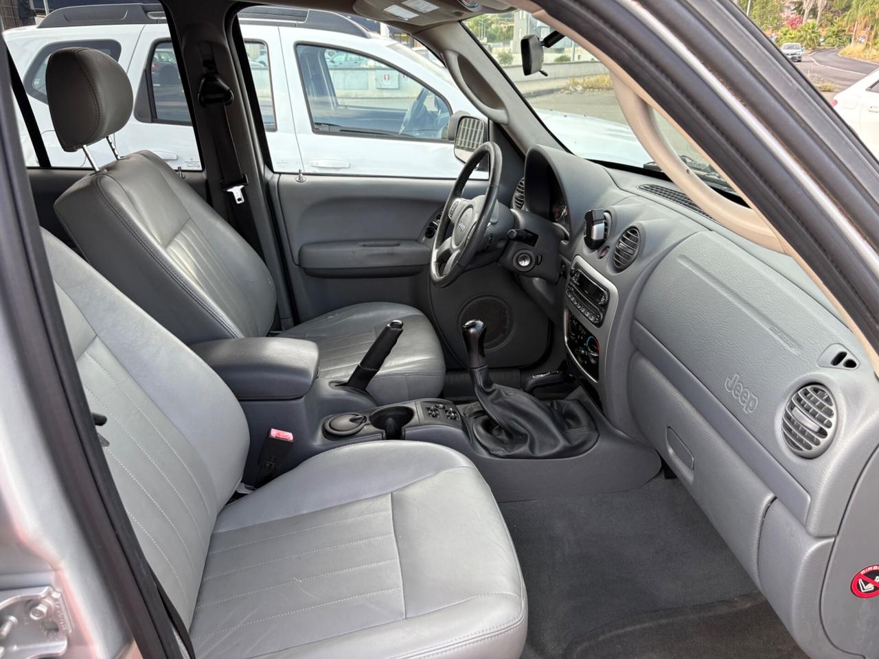 Jeep Cherokee 2.8 CRD Limited