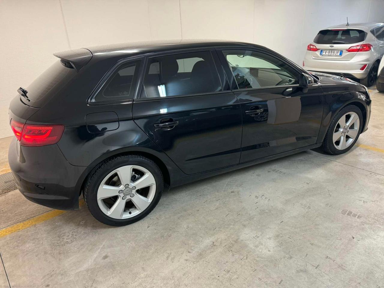 Audi A3 1.6 TDI S tronic