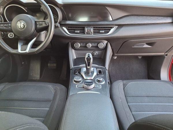 Alfa Romeo Stelvio 2.2 Turbodiesel 190 CV AT8 Q4 Business
