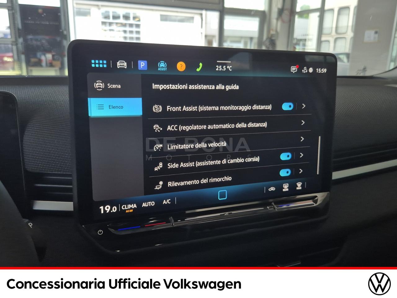 Volkswagen T-Roc 1.5 etsi life 150cv dsg