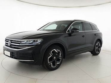 Volkswagen Touareg 3.0 v6 tdi scr elegance 231cv auto
