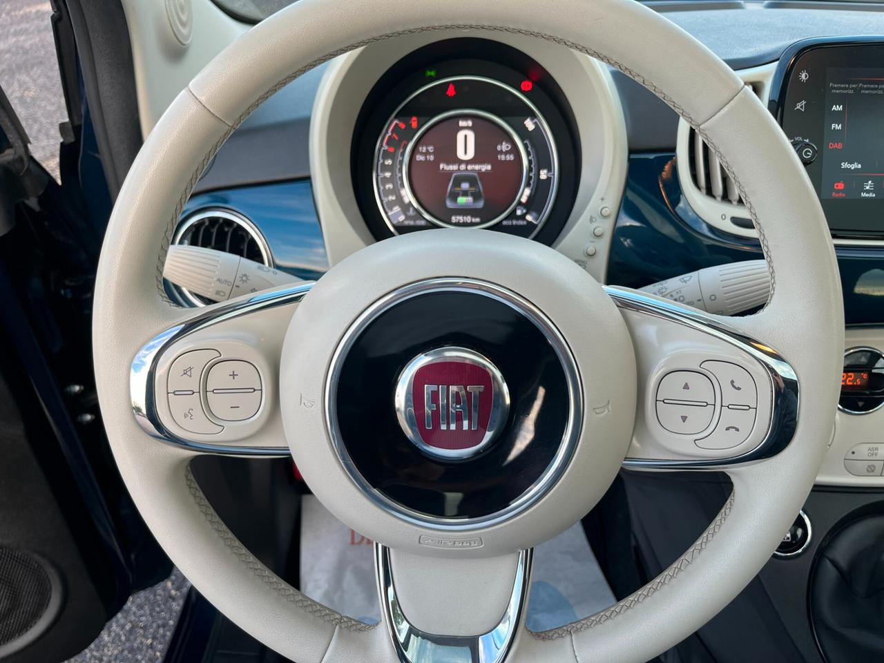 Fiat 500 1.0 Hybrid Dolcevita NAVI CERCHI 16"