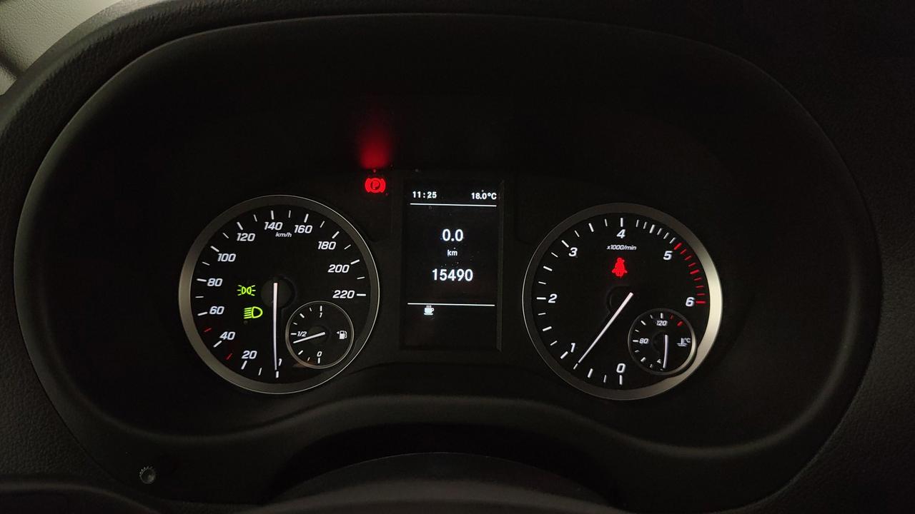 Mercedes-Benz Vito III - vito 114 cdi compact mixto