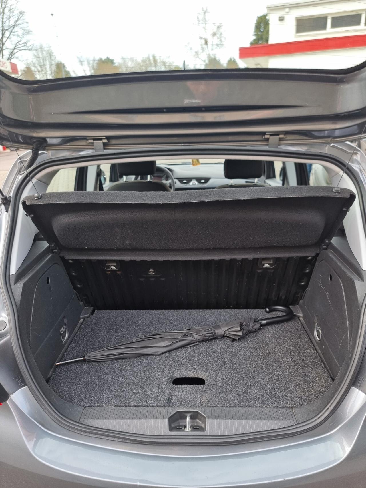 Opel Corsa 1.2 5 porte Innovation