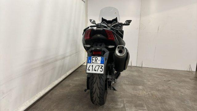 YAMAHA T Max 530 .