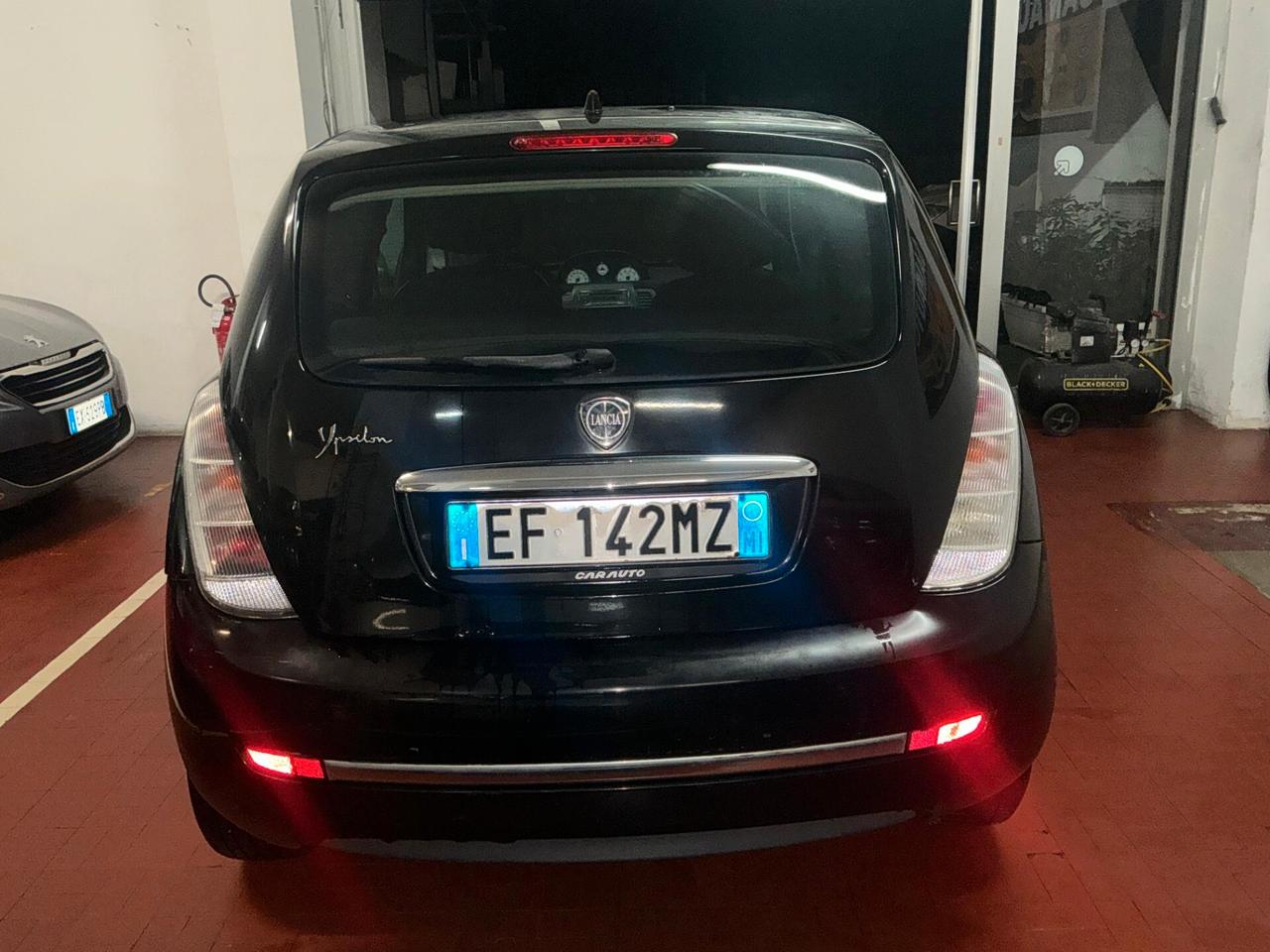 Lancia Ypsilon 1.2 69 CV Diva 2011