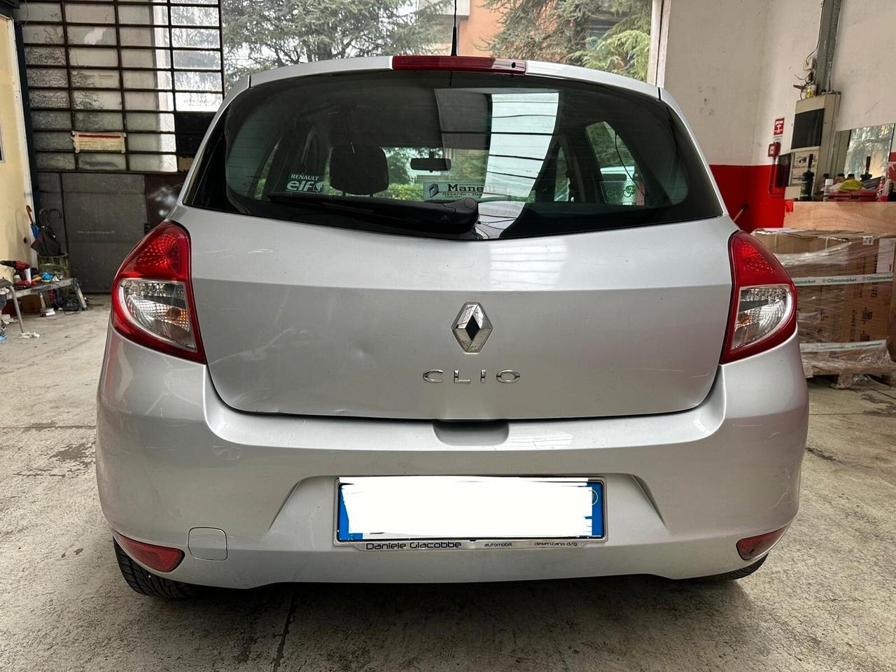Renault Clio 1.2 16V 5 porte Dynamique