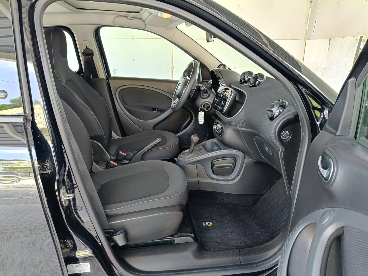 SMART Forfour II 2015 - Forfour 0.9 t Passion 90cv twinamic my18
