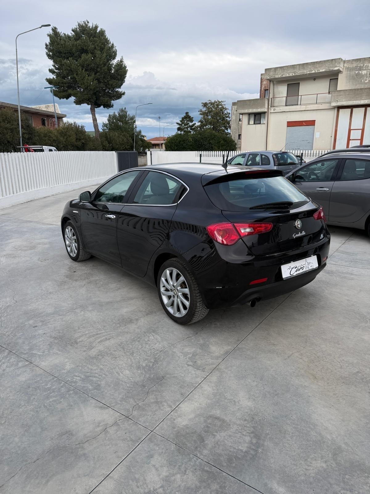 Alfa Romeo Giulietta 1.6 JTDm-2 105 CV Exclusive