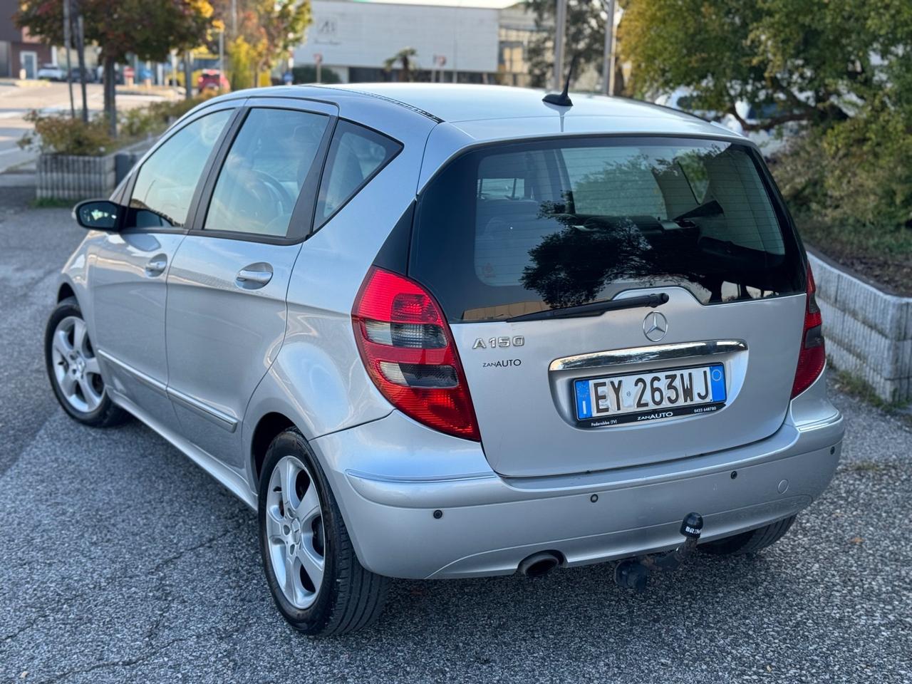 Mercedes A 150 Avantgarde gpl gancio traino