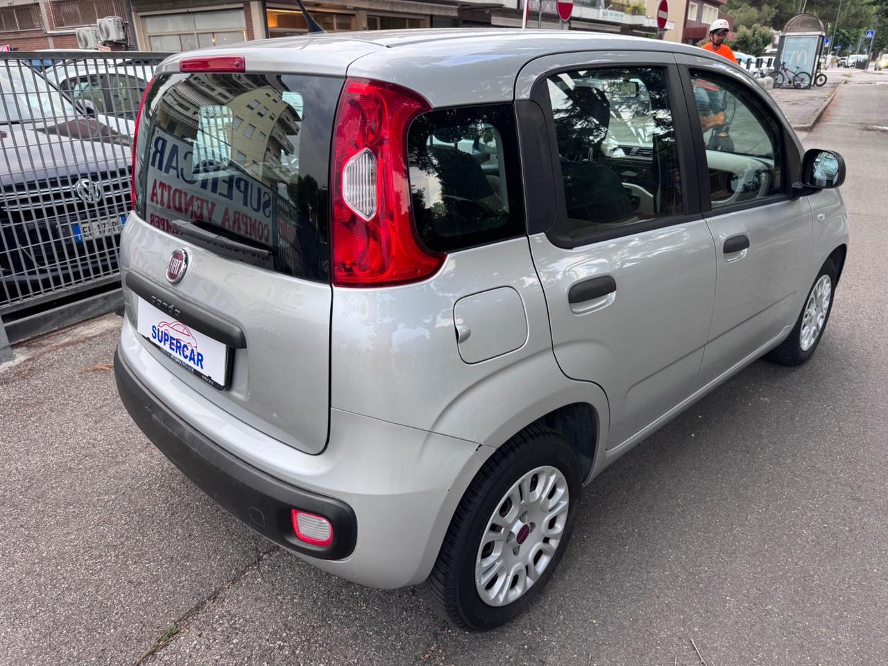 Fiat Panda 1.2 Lounge neopaten garanzia 12 mesi