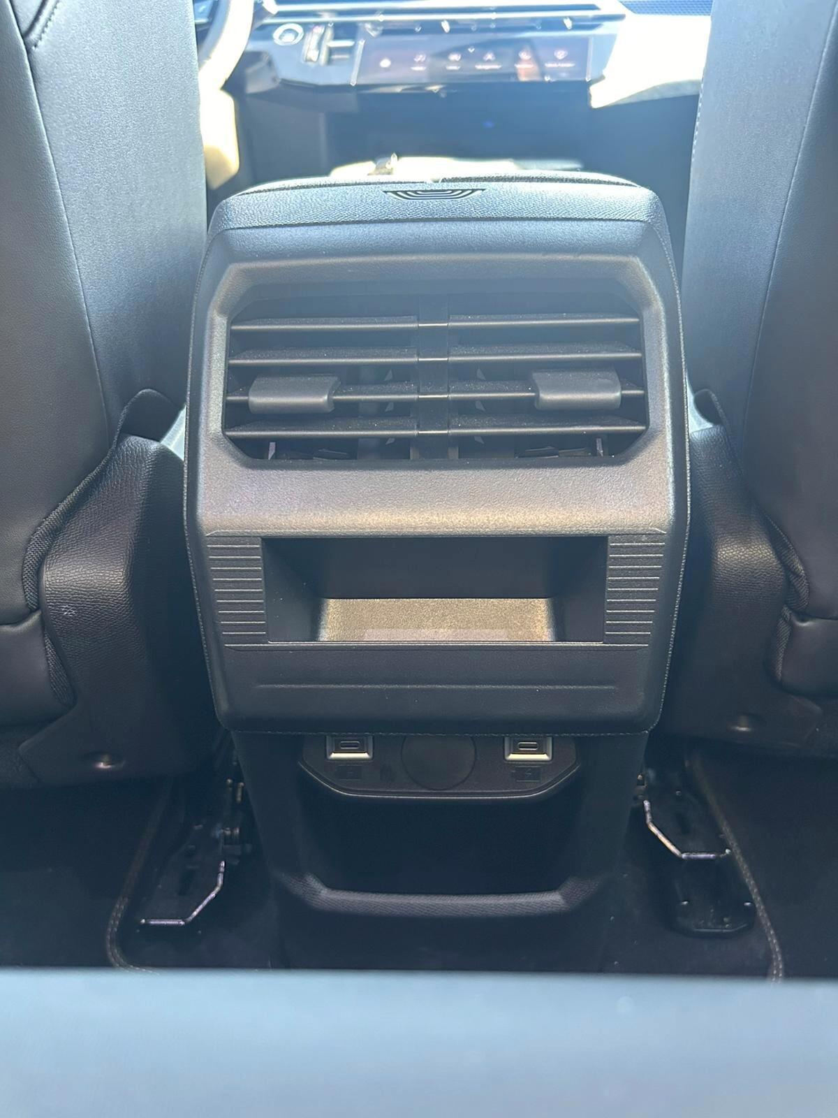 Peugeot 3008 Hybrid 136 e-DCS6 GT