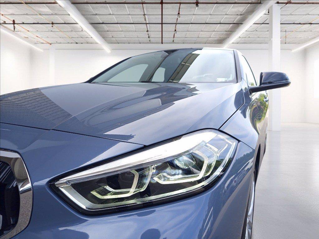 BMW 118d Sport del 2021