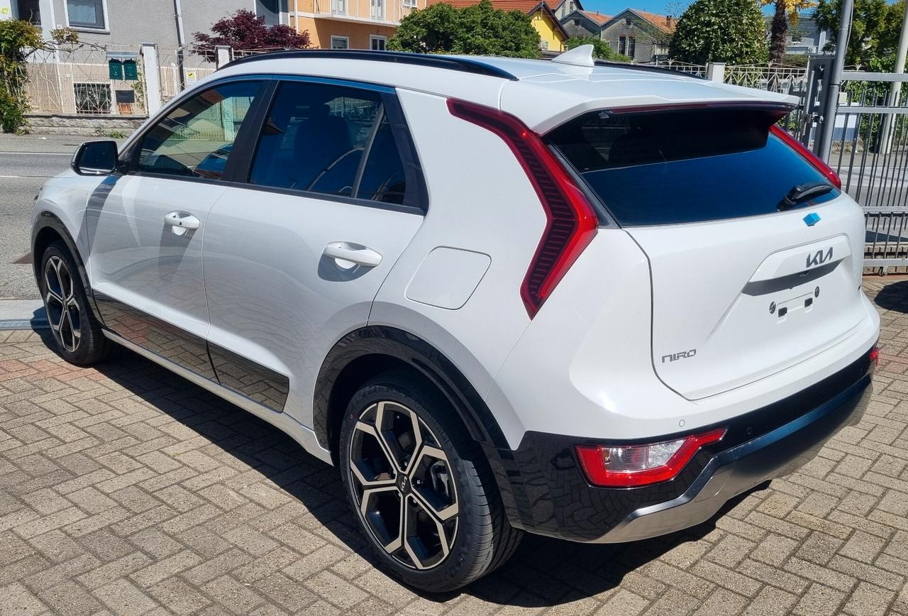 Kia Niro Tri-Fuel 1.6 GDi DCT HEV GPL Style