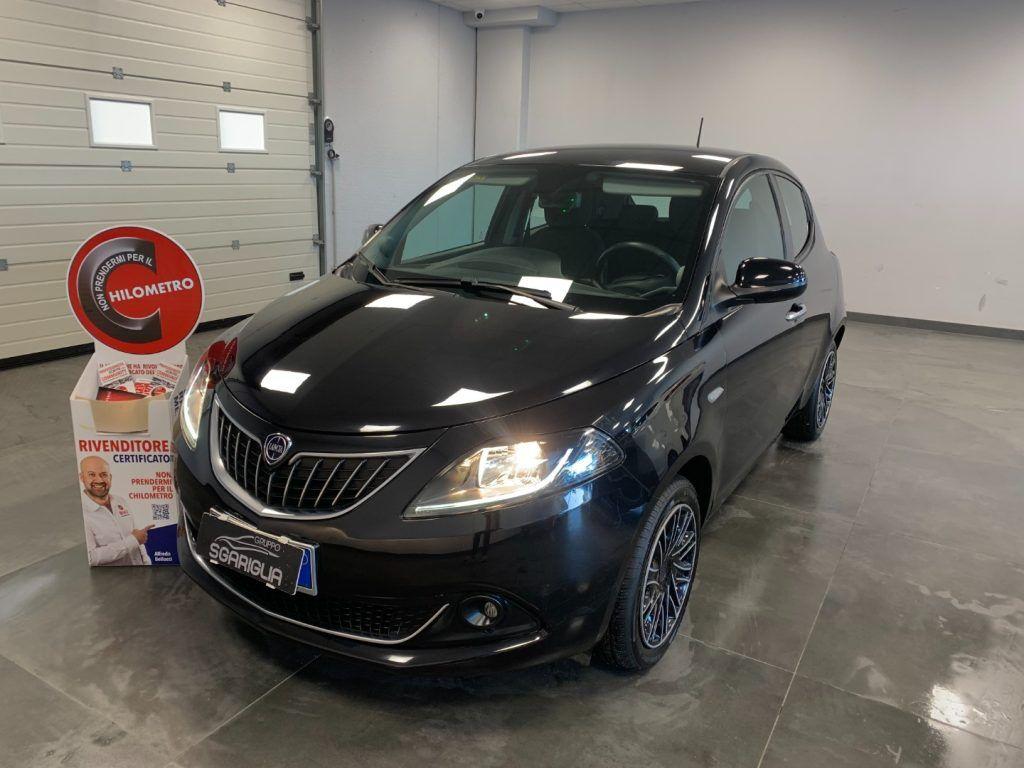 Lancia Ypsilon 1.0 Benzina Hybrid Ecochic Gold 5 Porte
