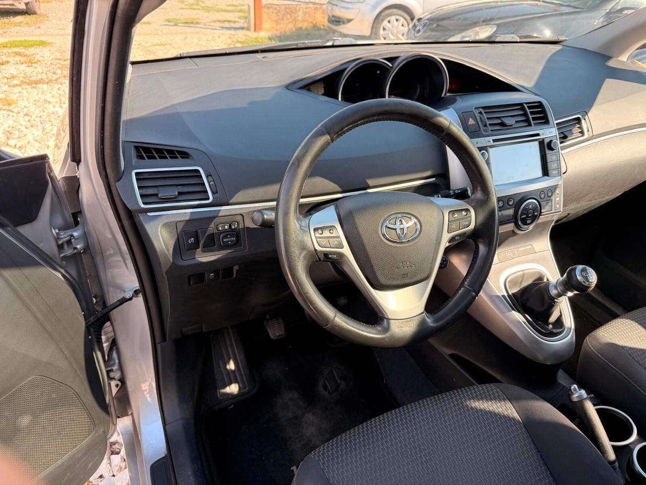 Toyota Verso 1.6 D-4D Style