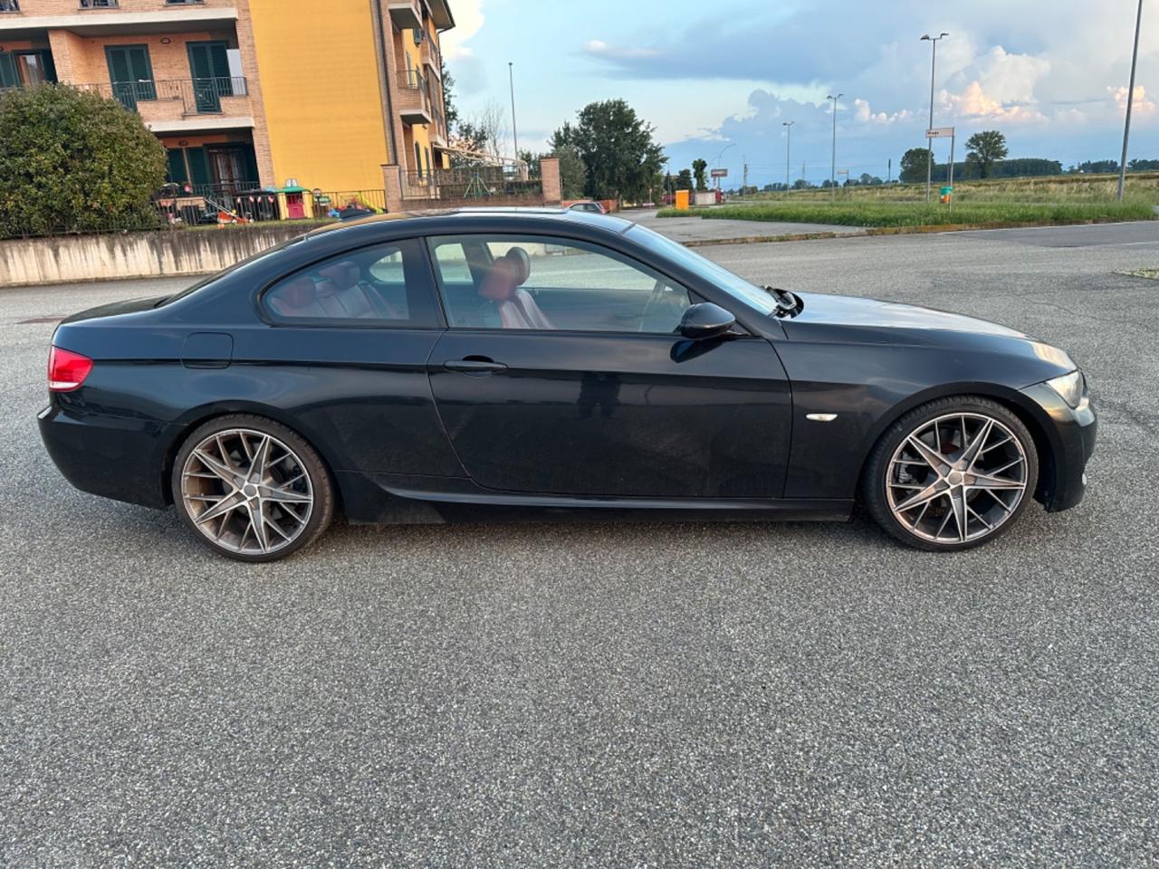 Bmw 325 coupe CAMBIO AUTOMATICO