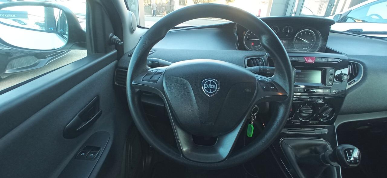Lancia Ypsilon GPL SENZA BUSTA PAGA