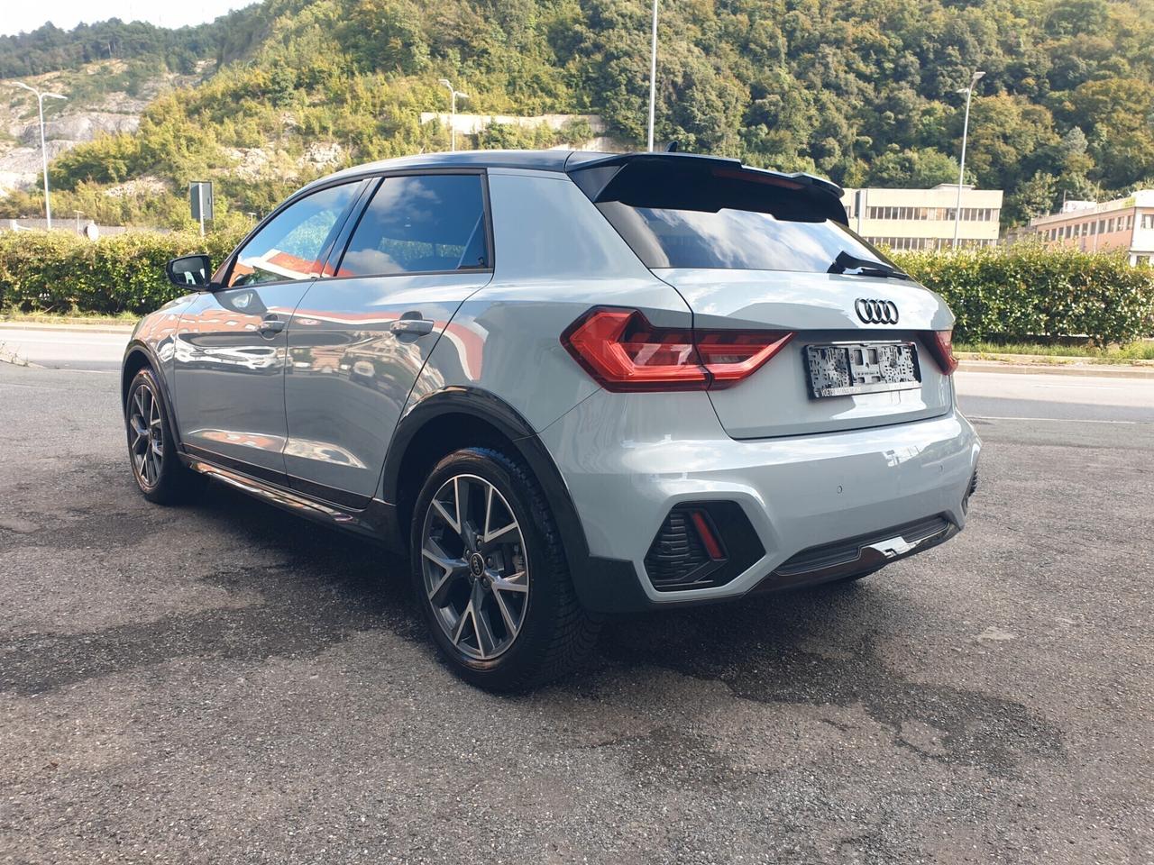 Audi A1 allstreet 30 1.0 TFSI S tronic bicolor