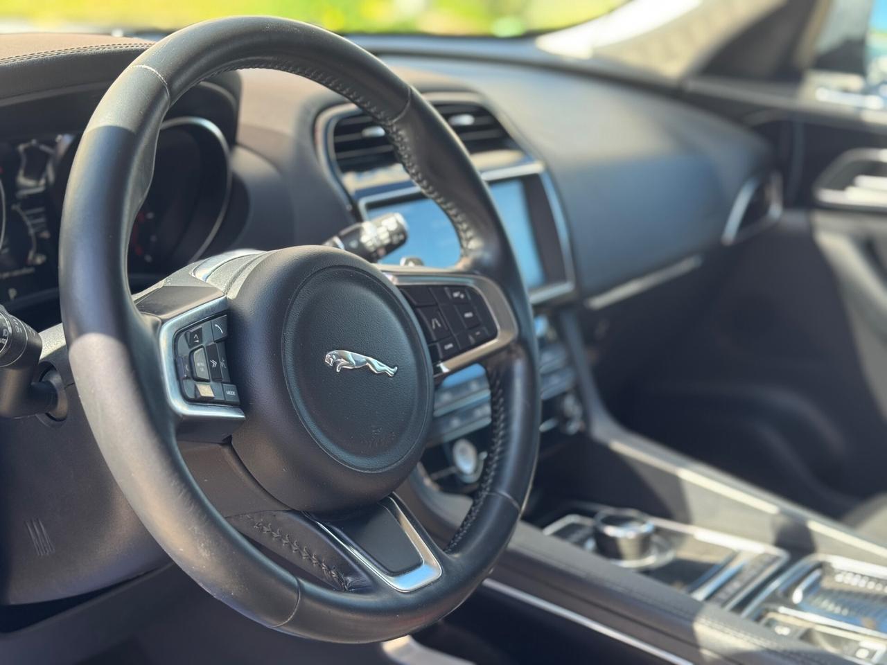 JAGUAR F-PACE 20D 180 CV PRESTIGE FULL