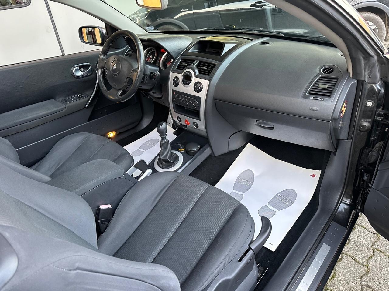 Renault Megane 1.9 dCi Cabrio