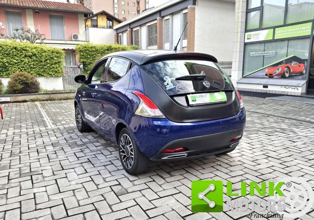 LANCIA Ypsilon 1.2 69 CV 5 porte S Momodesign GARANZIA INCLUSA