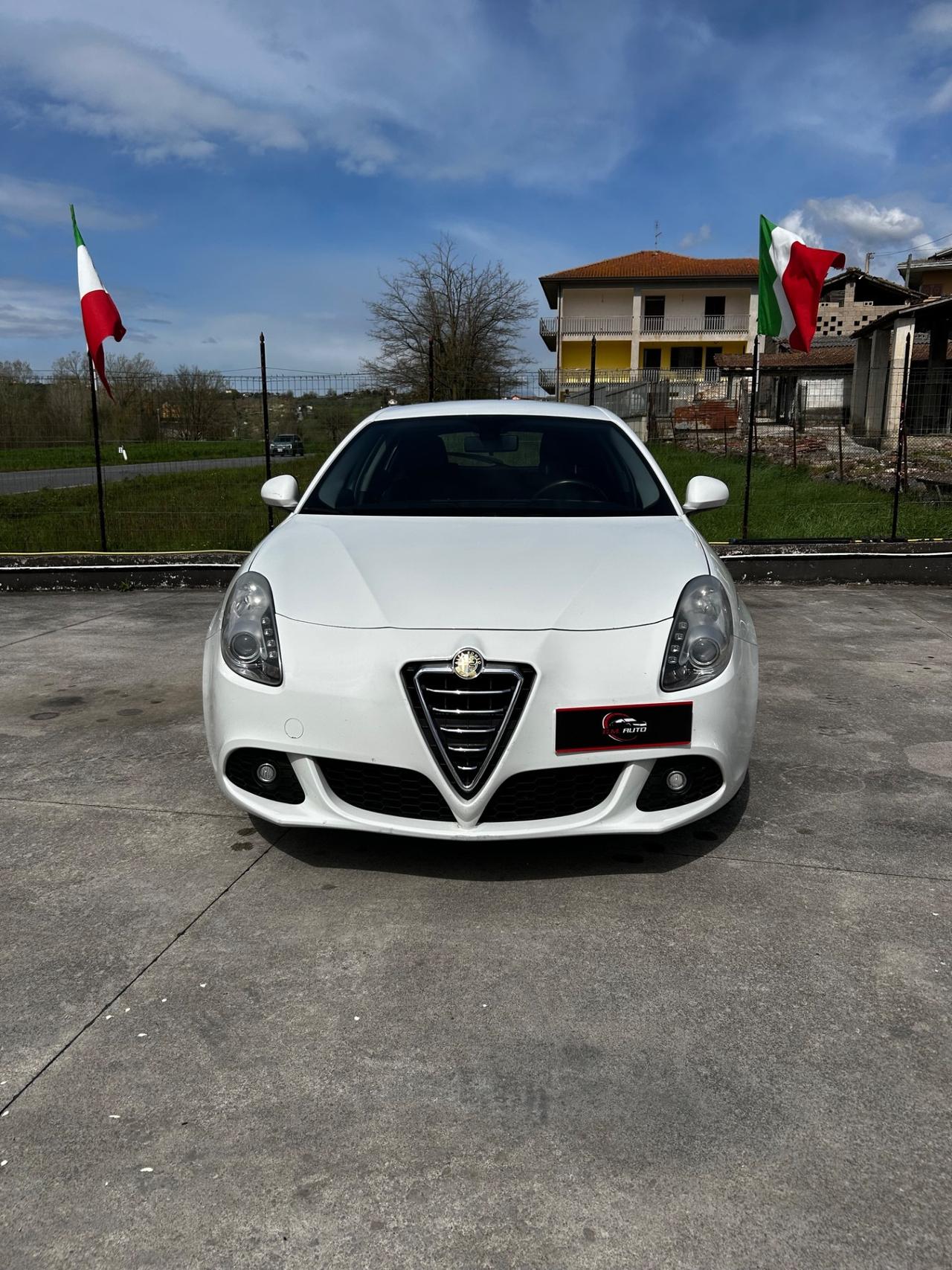 Alfa Romeo Giulietta 2.0 JTDm-2 140 CV Distinctive