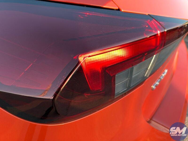 Opel Corsa 1.2 75cv Design & Tech MT5