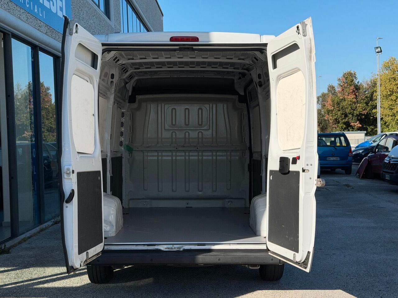 Citroen Jumper 2.2 TD 120CV 3 posti L2H2