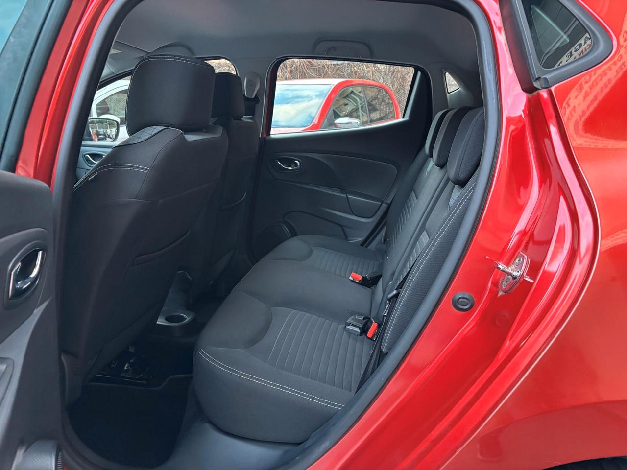 Renault Clio 0.9 TCe 12V 90CV Start&Stop 5 porte Energy