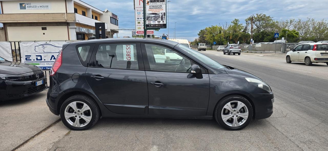 Renault Scenic Scénic 1.5 dCi 110CV Luxe