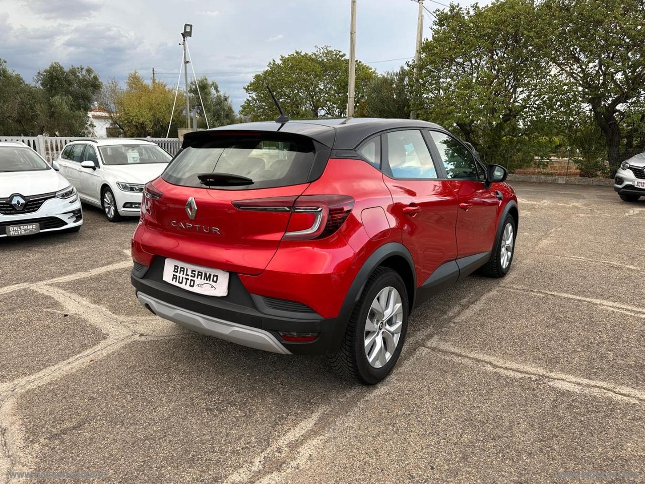 RENAULT Captur TCe 12V 100 CV GPL Intens