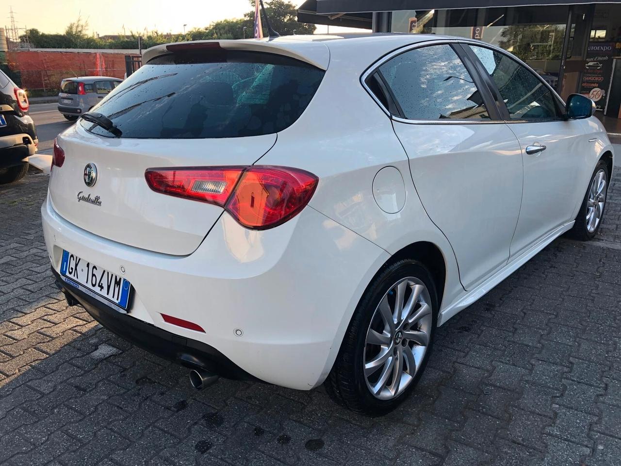 Alfa Romeo Giulietta 2.0 JTDm-2 170 CV Distinctive POSSIBILITA' GARANZIA EUROPEA CONFORMGEST FINO A 36 MESI!!!