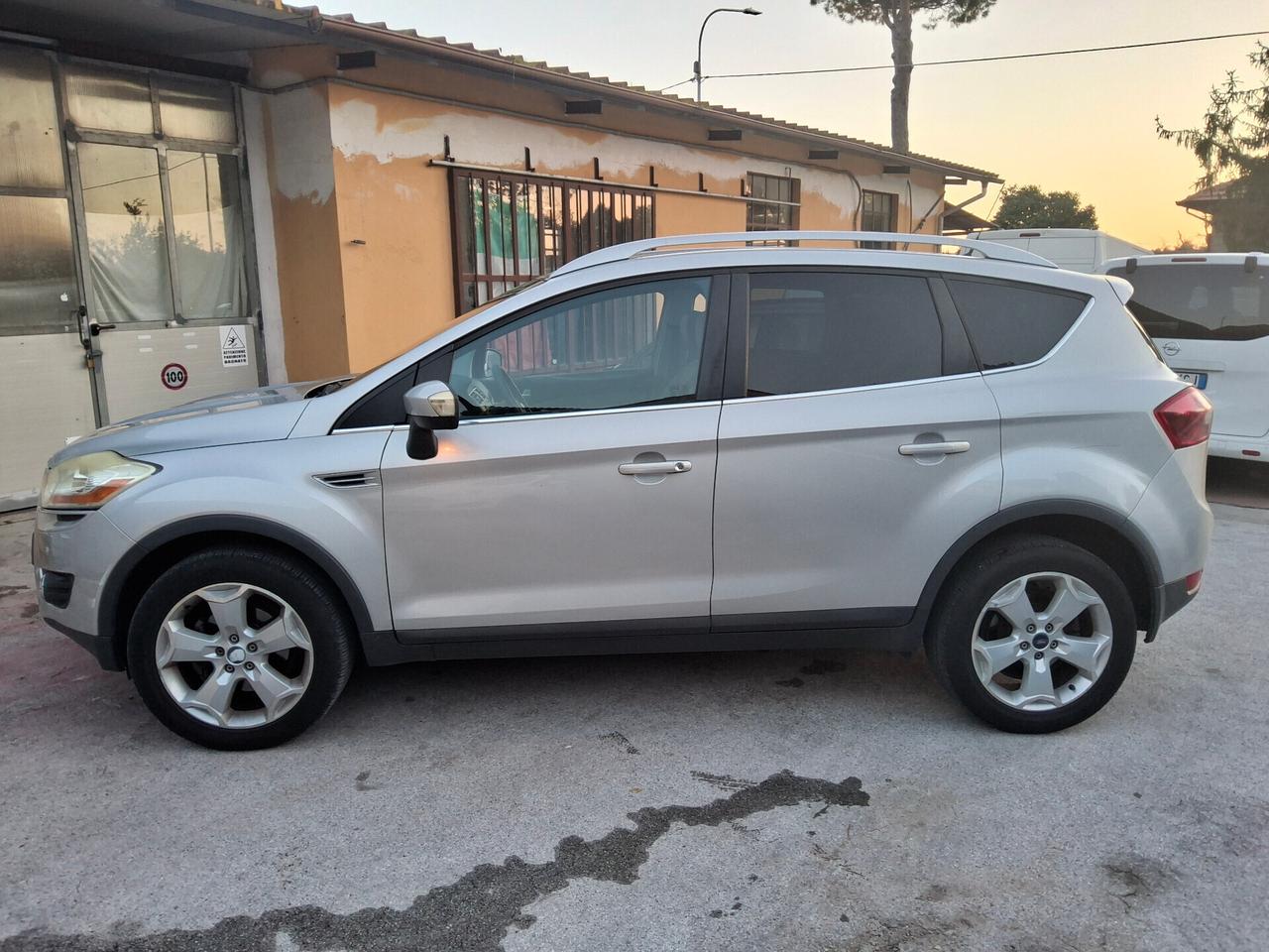 Ford Kuga 2.0 TDCi 136 CV 4WD Titanium OCCASIONE