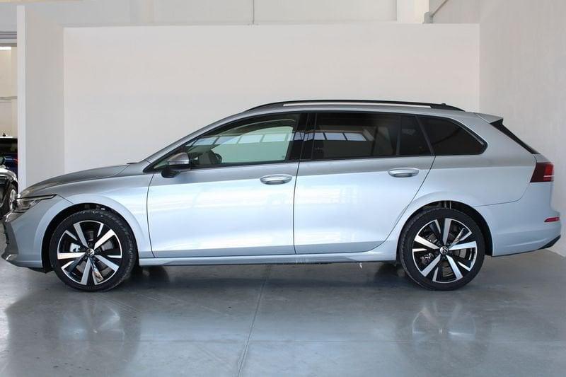 Volkswagen Golf 8 serie Variant 2.0 TDI 150 CV DSG SCR Edit