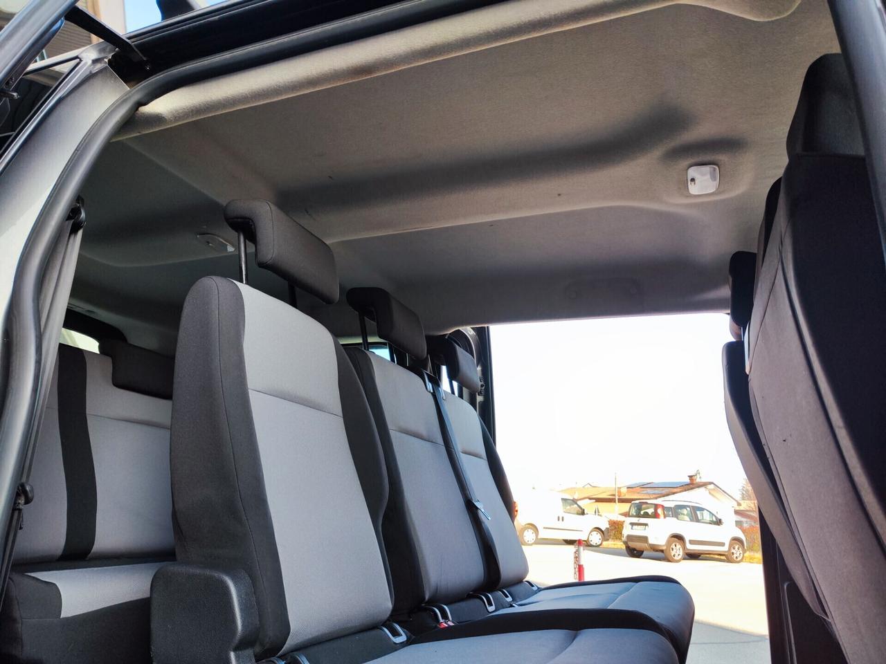 Peugeot Expert BlueHDi 150cv 9 posti 2020