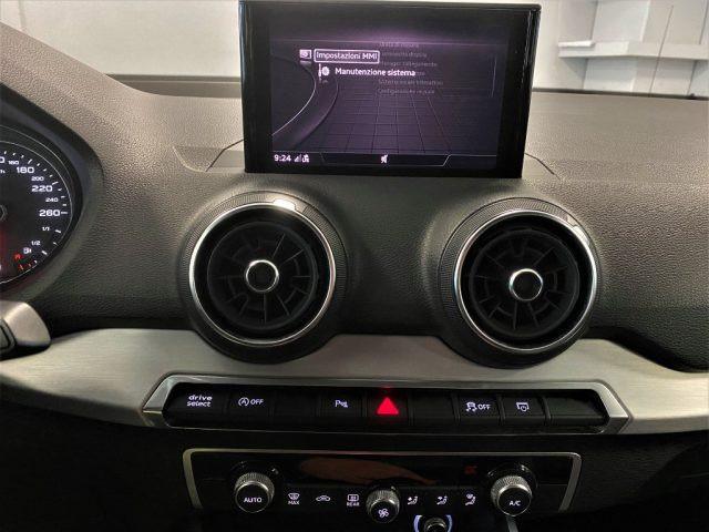 AUDI Q2 30 TDI Automatico S tronic Admired+ Fari Full Led