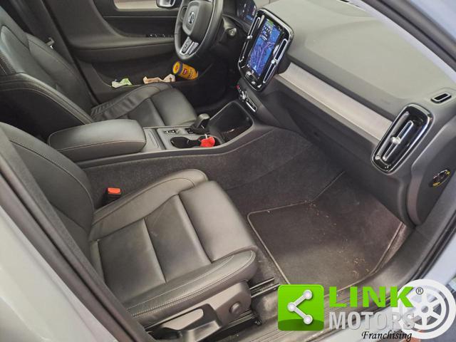 VOLVO XC40 B3 automatico Core