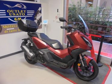 Honda ADV 350 ABS + TCS