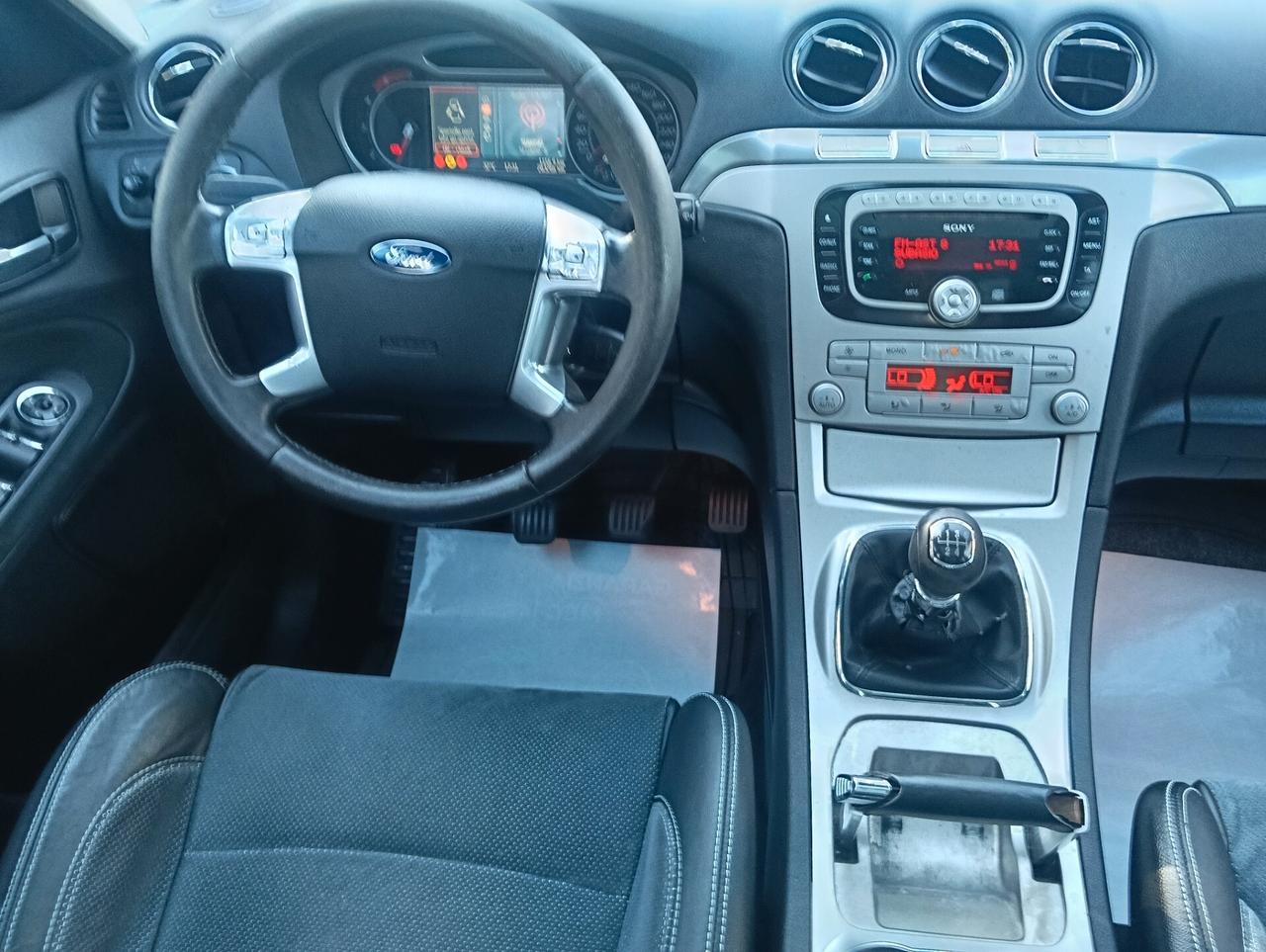 Ford S-Max 2.0 TDCi 140CV Titanium