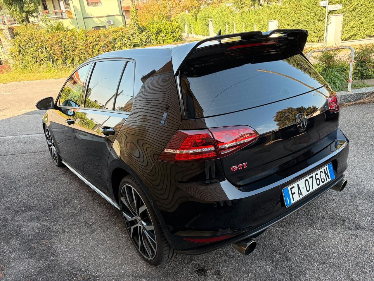 Volkswagen Golf GTI Performance 2.0 TSI DSG 5p. BlueMotion Technology