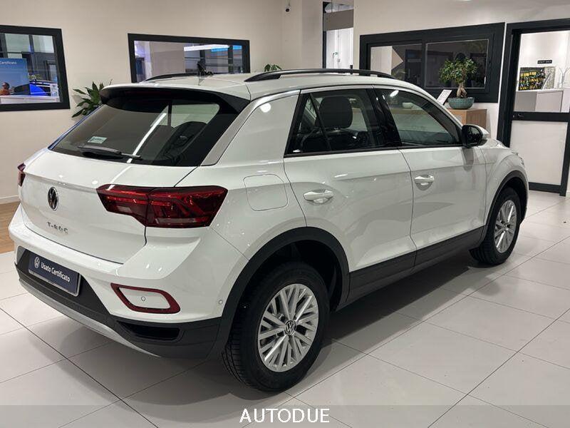 Volkswagen T-Roc I 2022 1.0 tsi Life 110cv