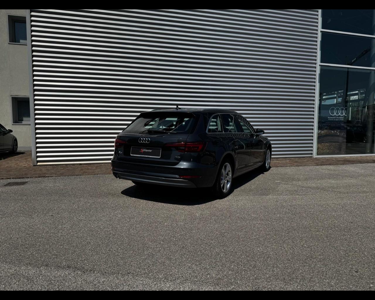 AUDI A4 AVANT 40 TDI S-TRONIC SPORT