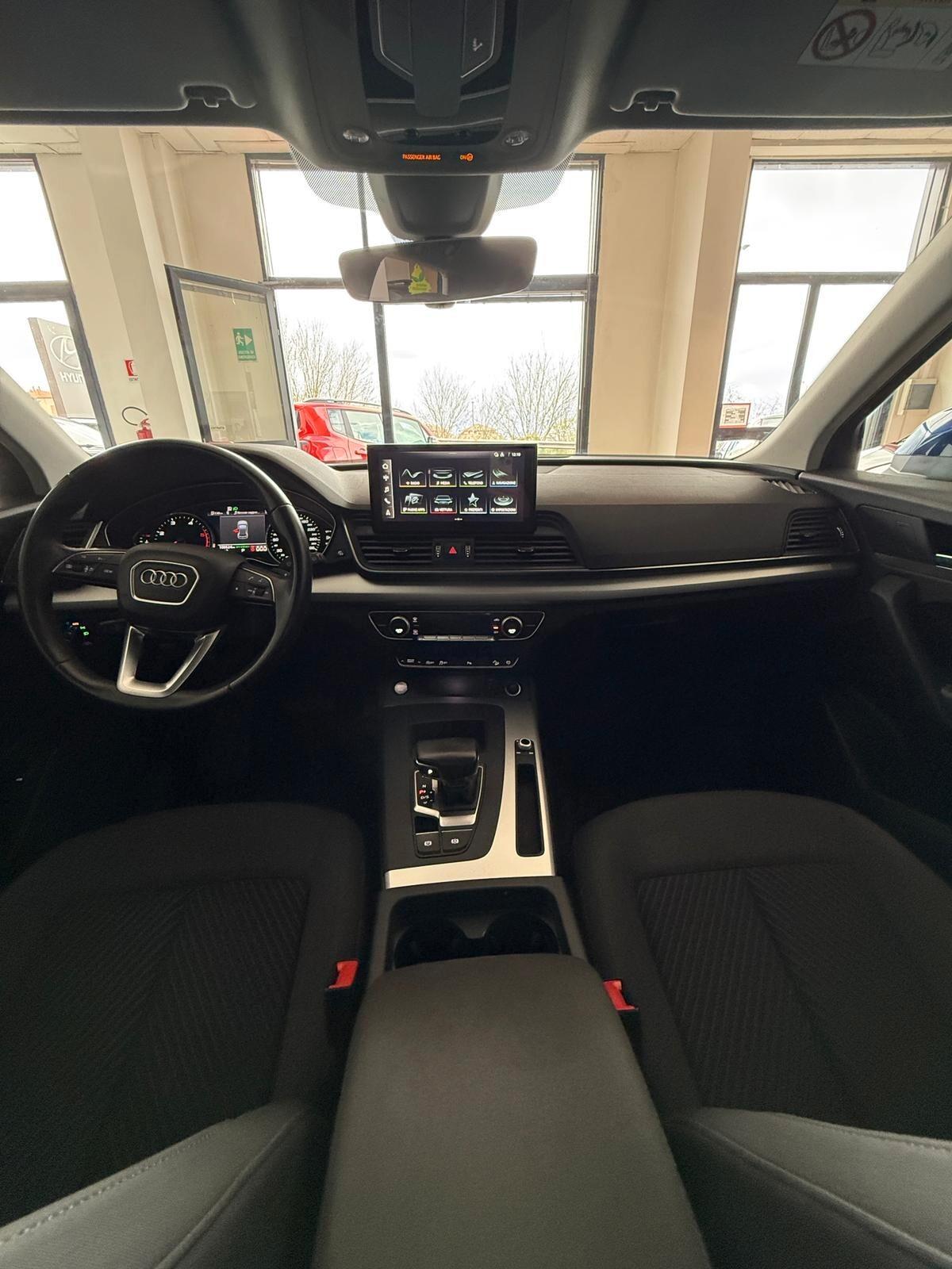 Audi Q5 35 TDI S tronic Business