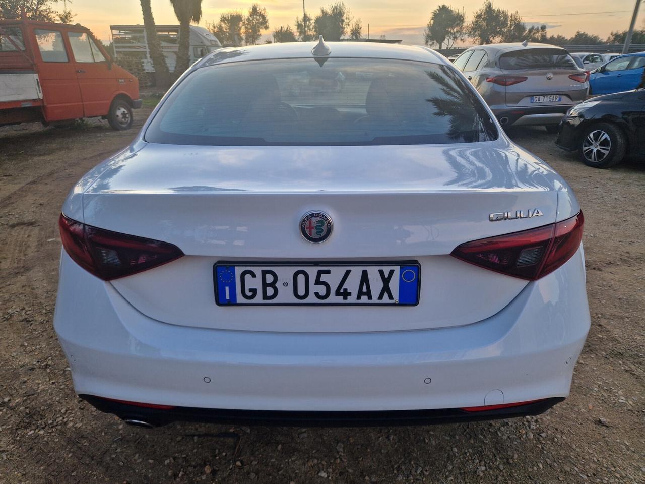 Alfa Romeo Giulia 2.2 160 CV Business - 2020