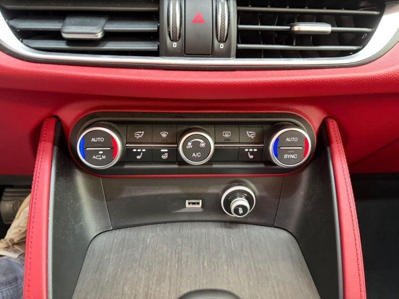Alfa Romeo Stelvio 2.0 Turbo Benzina 280CV AT8 Q4 Executive